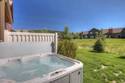 Gorgeous Vacation Chalet: Hot Tub, Wood Stove - Image 2