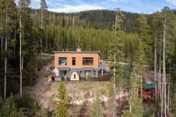 Outstanding Views - Hot Tub, Sauna - Image 4